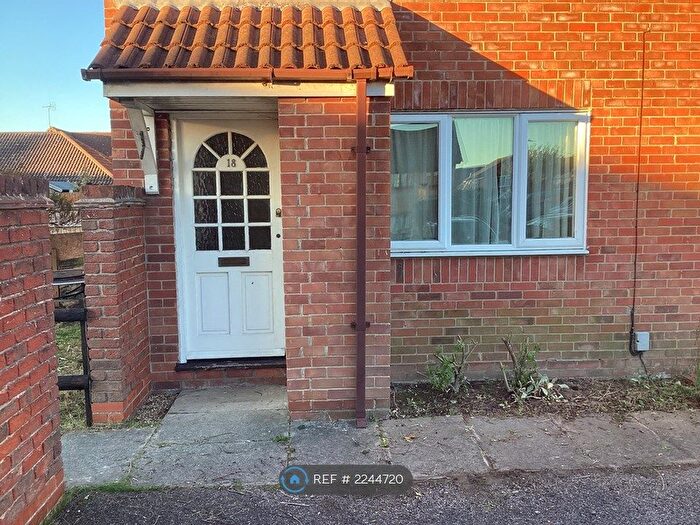 1 Bedroom Semi-Detached House To Rent In Bignell Croft, Colchester, CO4