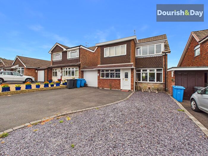 4 Bedroom Property For Sale In White Oak Drive, Bishops Wood, ST19