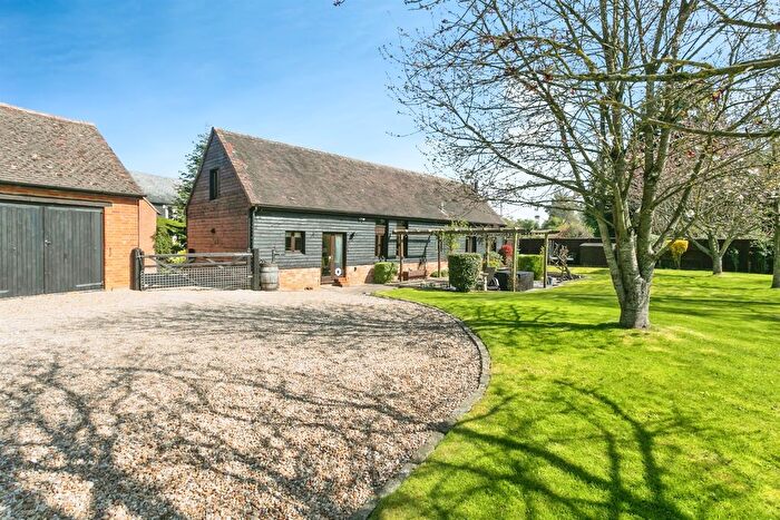 3 Bedroom Barn Conversion For Sale In Home Farm, Barton Hartshorn, Buckingham, MK18