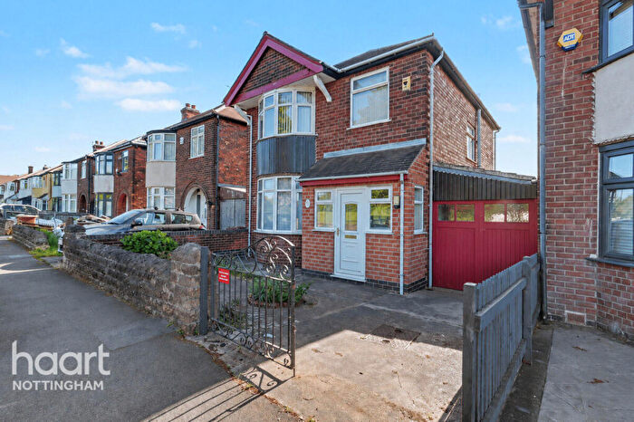 3 Bedroom Detached House For Sale In Grassington Road, Nottingham, NG8