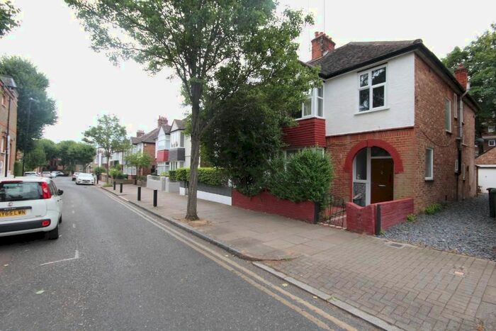 5 Bedroom End Of Terrace House To Rent In Kelross Road, Highbury, London, N5