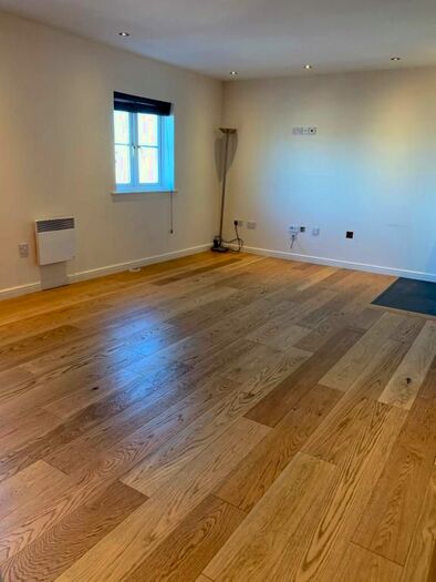 1 Bedroom Flat To Rent In Clayton Drive, Pontarddulais, Swansea, SA4