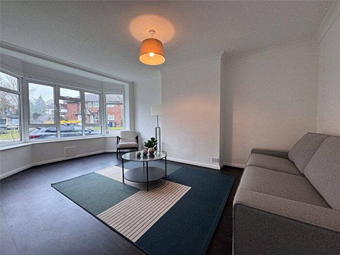 2 Bedroom Maisonette To Rent In Sterling Avenue, Edgware, HA8