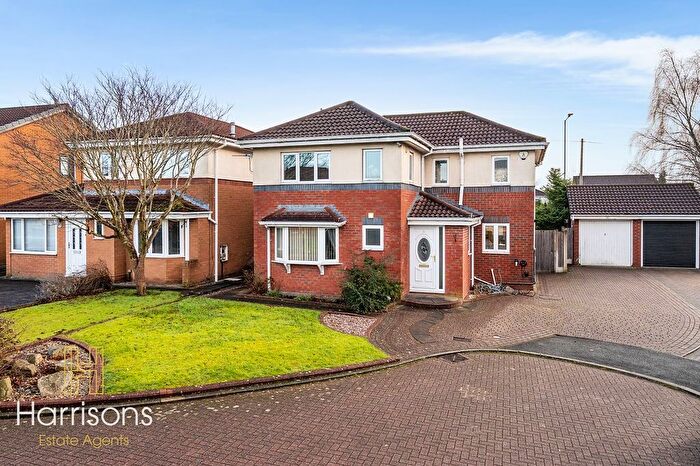 4 Bedroom Detached House For Sale In Old Oak Close, Bolton, Lancashire, BL2