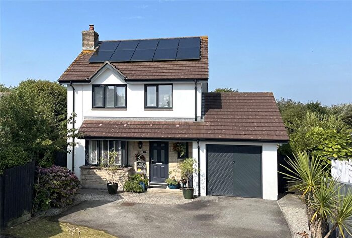 4 Bedroom Detached House For Sale In Treworlis Close, Helston, Cornwall, TR13