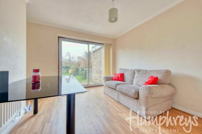 5 Bedroom Semi-Detached House To Rent In Kemsing Gardens - Ukc Location, CT2