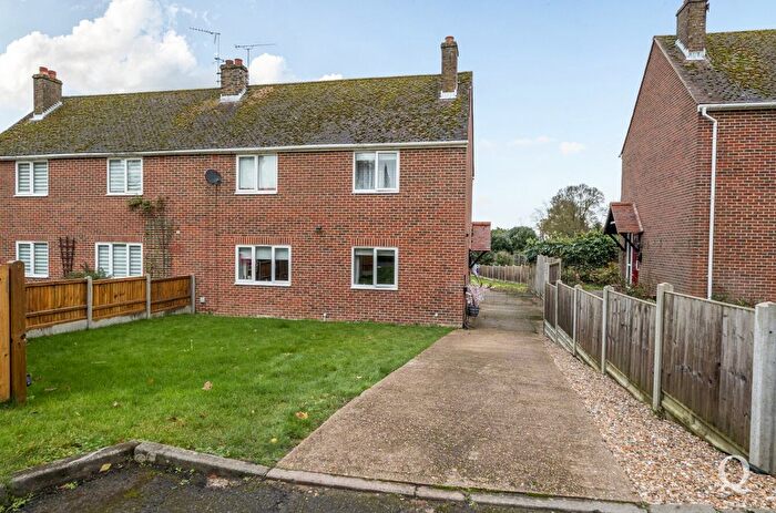 3 Bedroom Semi-Detached House For Sale In Horn Hill, Milstead, Sittingbourne, Kent, ME9