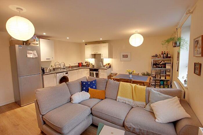 1 Bedroom Flat To Rent In High Street, Bath, BA2