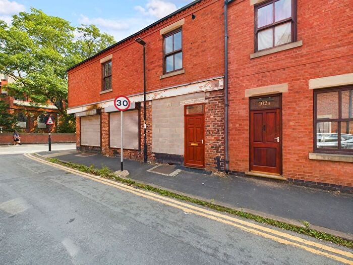 1 Bedroom Flat To Rent In Chapel Street, Leigh, WN7