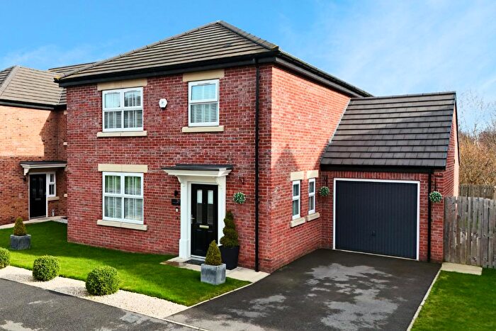 3 Bedroom Detached House For Sale In Garth View, Grimethorpe, Barnsley, S72