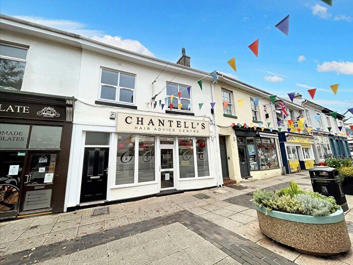 3 Bedroom Flat To Rent In Fore Street, St. Marychurch, TQ1