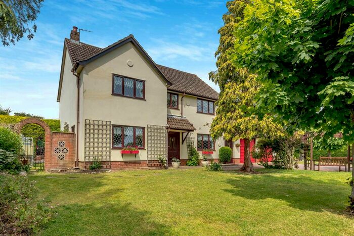 4 Bedroom Detached House For Sale In Redgrave Road, South Lopham, Diss, IP22