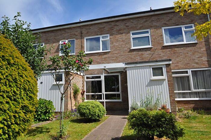 3 Bedroom Terraced House For Sale In Newborough Green, New Malden, KT3