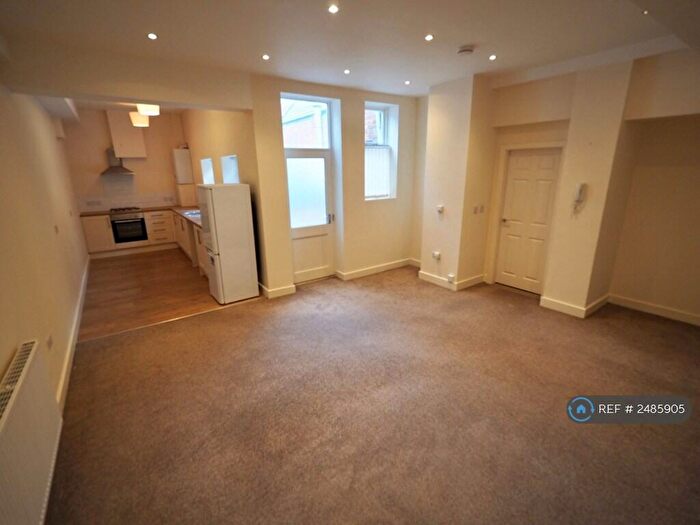 1 Bedroom Flat To Rent In Scarisbrick Avenue, Southport, PR8