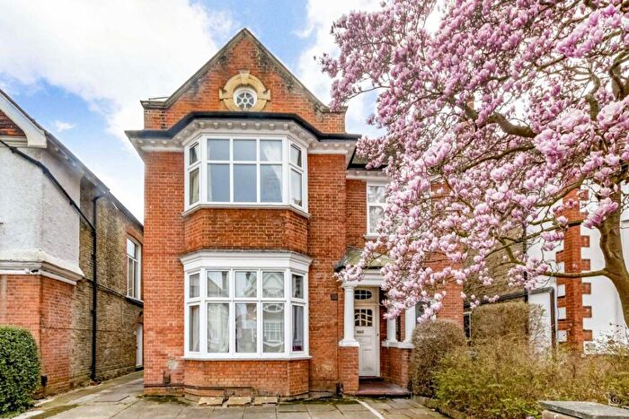 1 Bedroom House To Rent In Lingfield Avenue, Kingston Upon Thames, KT1