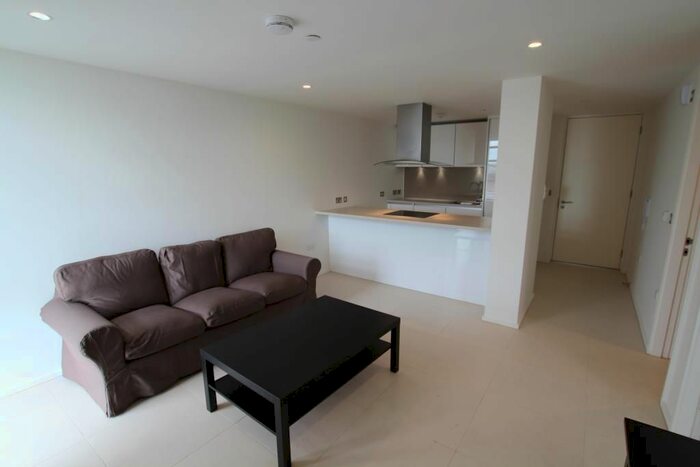 1 Bedroom Flat To Rent In Canal Street, Nottingham, NG1