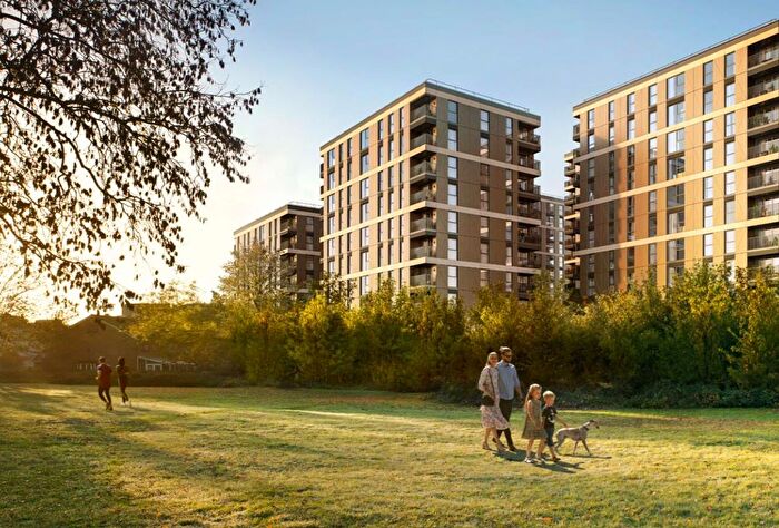 Studio For Sale In Studio, Eden Grove, Fairfield Avenue, Staines Upon Thames, TW18