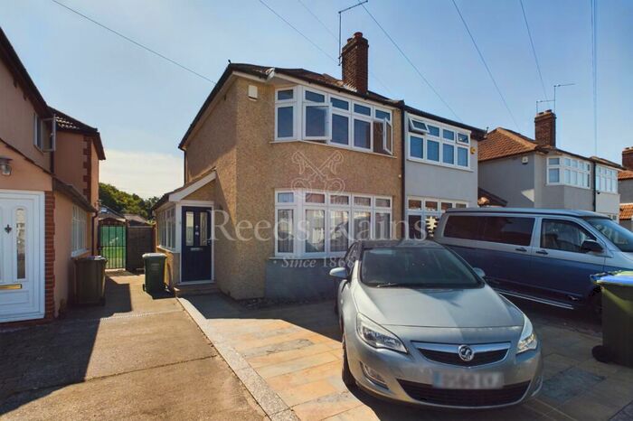 2 Bedroom Semi-Detached House To Rent In St. Audrey Avenue, Bexleyheath, Kent, DA7