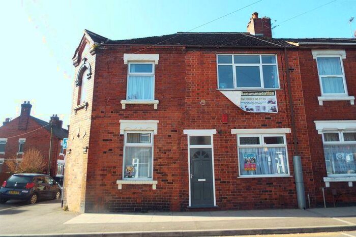4 Bedroom Terraced House To Rent In Boughey Road, Shelton, Stoke-On-Trent, ST4