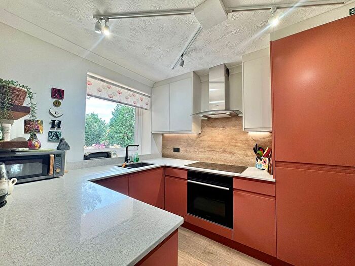 2 Bedroom Flat For Sale In Branksea Grange The Avenue, Branksome Park, BH13