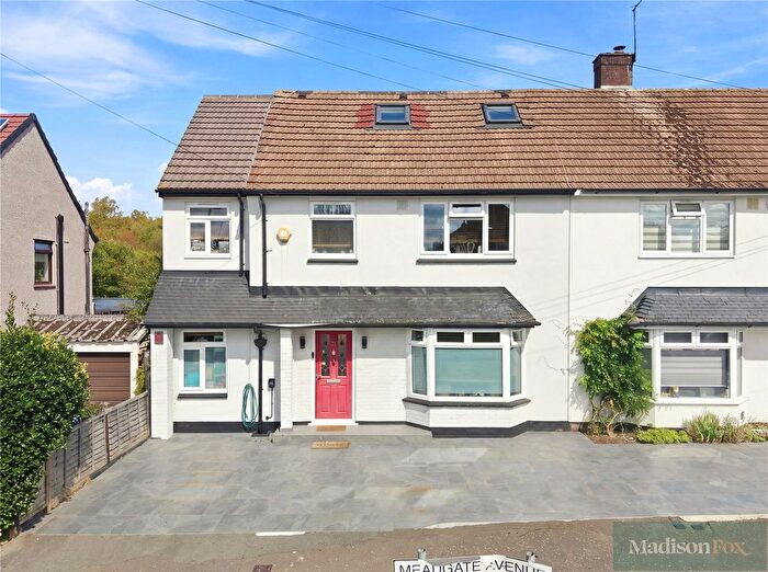 4 Bedroom Semi Detached House For Sale In Meadgate Avenue, Woodford Green, IG8