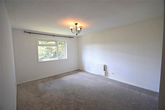2 Bedroom Apartment To Rent In Clarence Court, Clarence Road, Windsor, Berkshire, SL4
