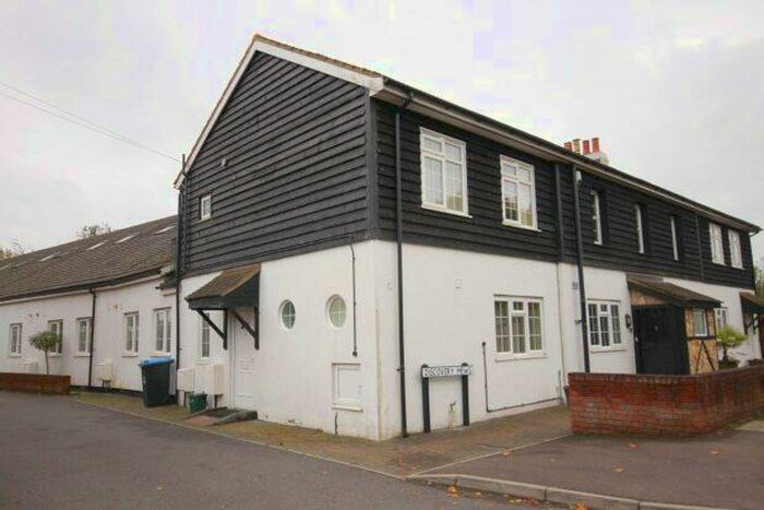 2 Bedroom End Of Terrace House To Rent In Discovery Mews, Copthorne Bank, RH10