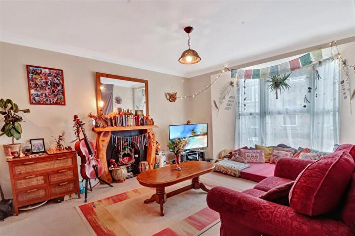 3 Bedroom Apartment For Sale In Oxford Grove, Ilfracombe, Devon, EX34