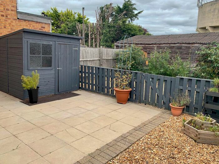 3 Bedroom Property To Rent In Wood Street, Chatteris, PE16