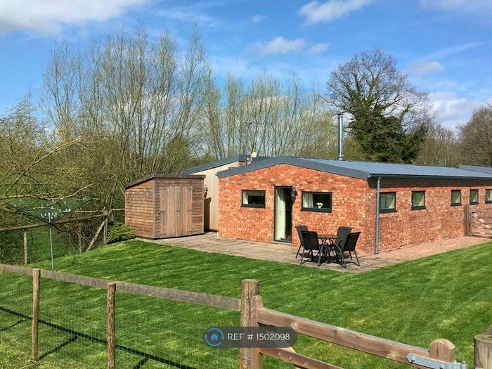 2 Bedroom Bungalow To Rent In Shoulton Lane, Hallow, Worcester, WR2