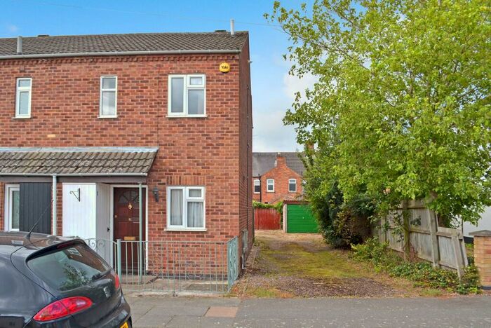 2 Bedroom End Of Terrace House To Rent In Leopold Street, South Wigston, Leicester, LE18