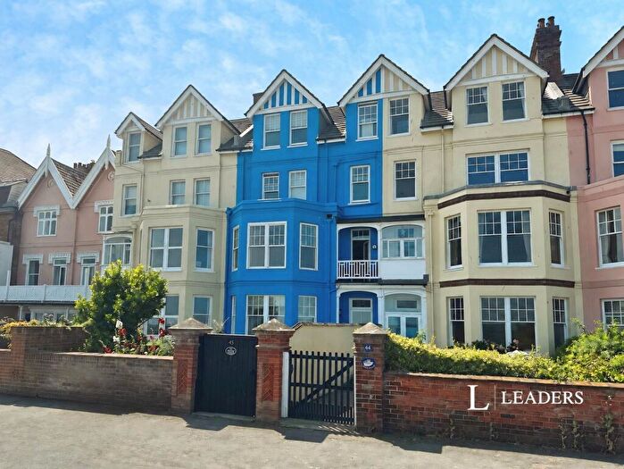 1 Bedroom Flat To Rent In Crag Path, Aldeburgh, Suffolk, IP15