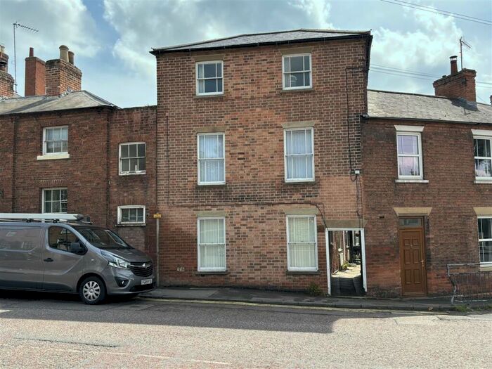 2 Bedroom Apartment To Rent In Westgate, Southwell, NG25