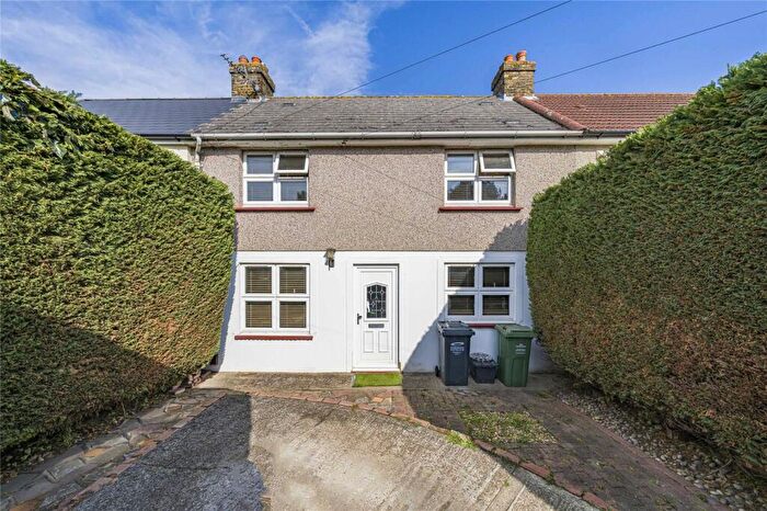 3 Bedroom Terraced House For Sale In Elm Road, Dartford, Kent, DA1