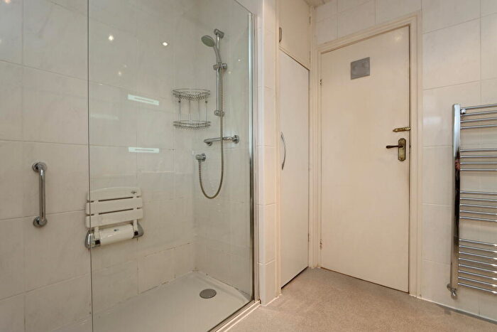 2 Bedroom Semi-Detached Bungalow For Sale In Cragside, Whitley Bay, Tyne And Wear, NE26