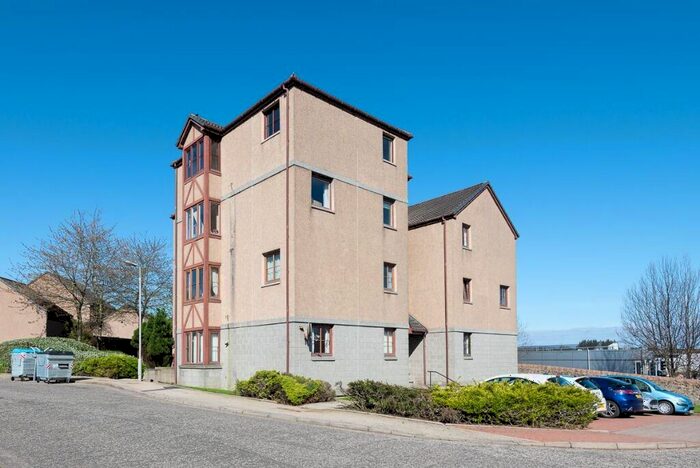 2 Bedroom Flat To Rent In Belmont Gardens, The City Centre, Aberdeen, AB25