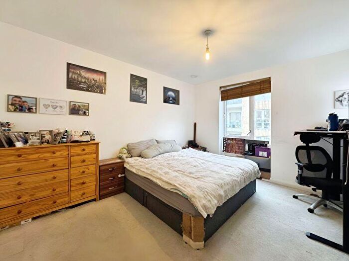 2 Bedroom Flat For Sale In Grahame Park Way, London, NW9