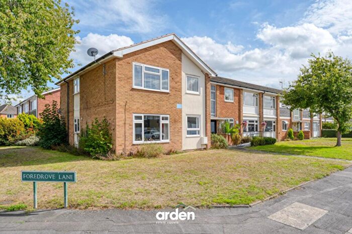 2 Bedroom Flat For Sale In Foredrove Lane, Solihull, B92