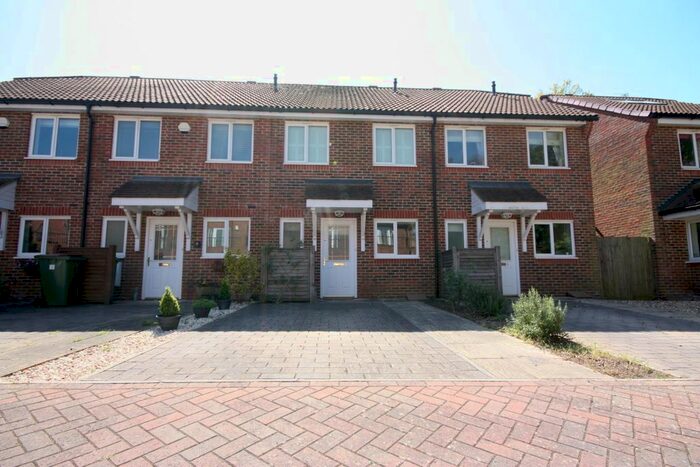 2 Bedroom Terraced House To Rent In Dew Pond Close, Horsham, West Sussex, RH13