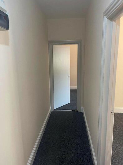 1 Bedroom Flat To Rent In High Road Leyton, London, E10