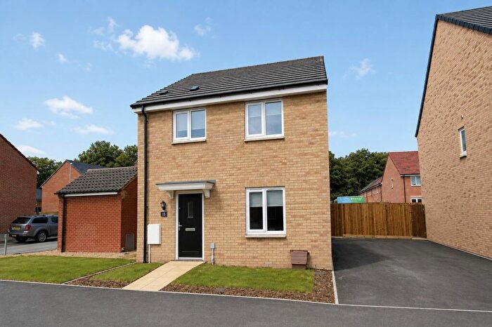 3 Bedroom Detached House To Rent In Sandown Drive, Bourne, PE10