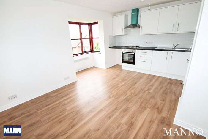 1 Bedroom Flat To Rent In Chalice Way, Saxon Park, Greenhithe, DA9
