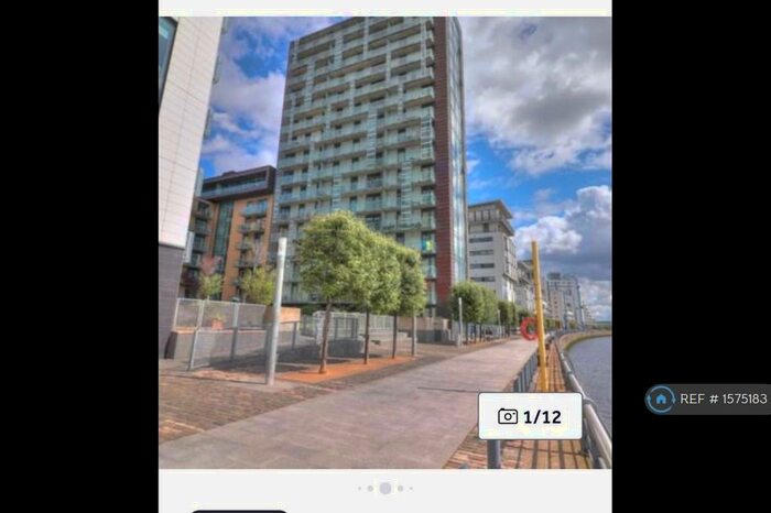 2 Bedroom Flat To Rent In Castlebank Place, Glasgow, G11