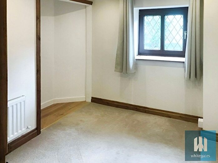 2 Bedroom End Of Terrace House To Rent In Station Road, Fenay Bridge, Huddersfield, HD8