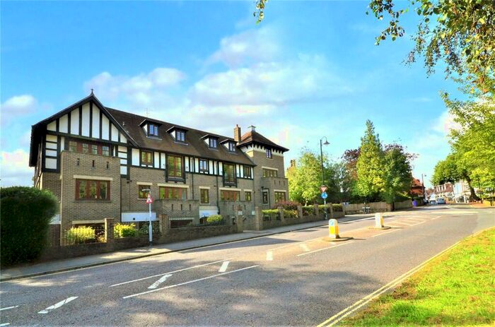 2 Bedroom Apartment To Rent In Tollgate House, Lewes Road, East Grinstead, RH19