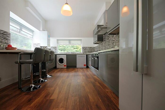 6 Bedroom Terraced House To Rent In Osborne Road, Jesmond, NE2