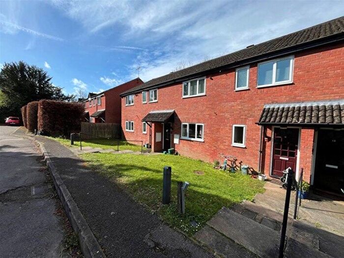 2 Bedroom Maisonette To Rent In Milton Road, Harpenden, AL5