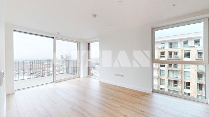 2 Bedroom Flat To Rent In Waterview House, Grand Union, Wembley, HA0