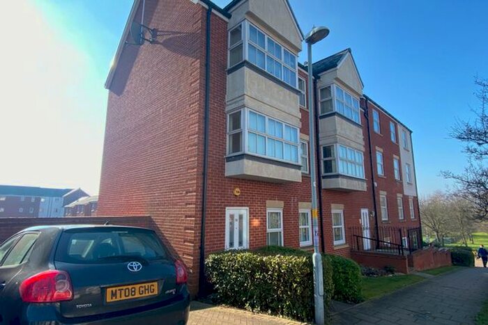 2 Bedroom Flat To Rent In Northcroft Way, Birmingham, West Midlands B23