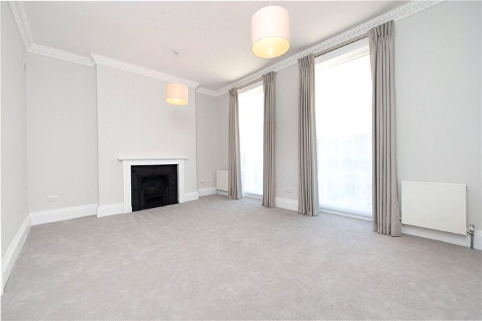 Studio To Rent In Manchester Street, Marylebone, London, W1U